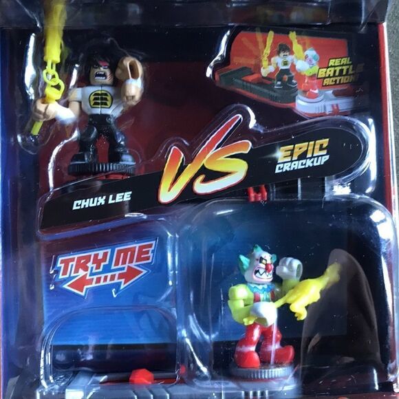 Akedo ultimate arcade warriors Chux Lee vs Epic Crackup mini battling figures - Picture 4 of 4